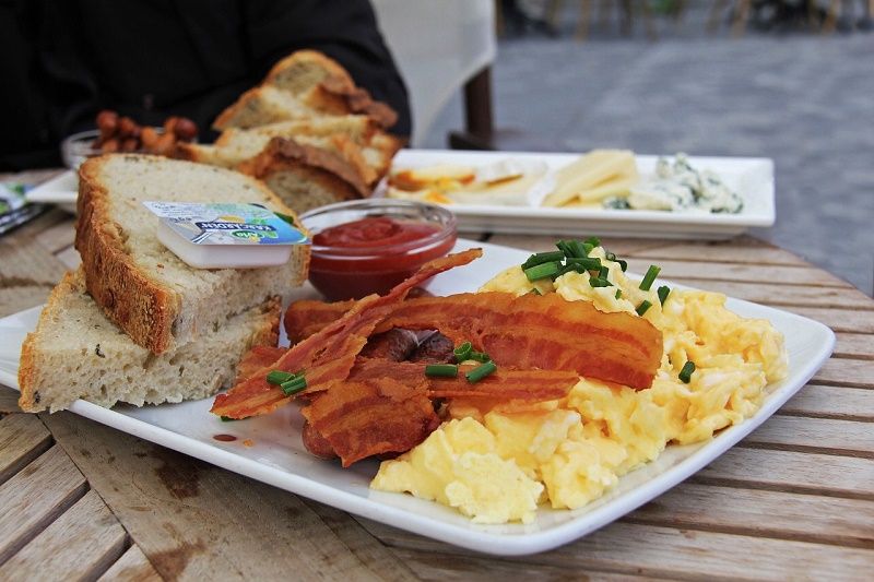 Orlando Breakfast Restaurants: Top 7 Spots to Start the Day