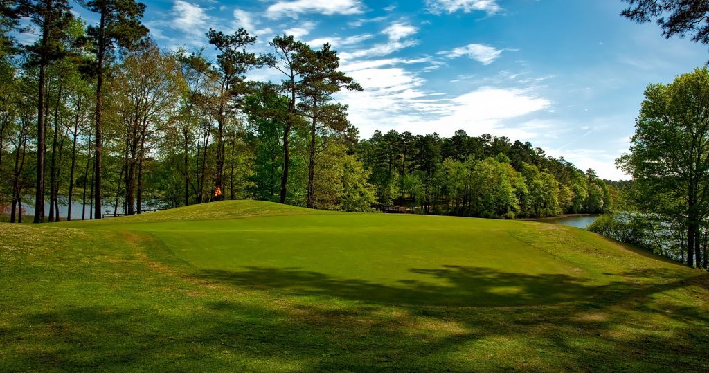 Bend Golf Courses Where to Play the Best Greens in Central Oregon