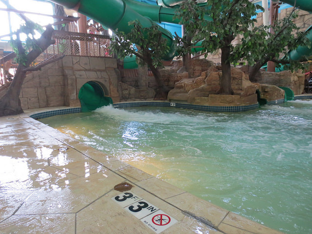 Explore the World of Wisconsin Dells Waterparks