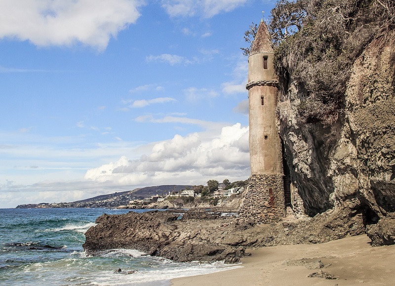 laguna beach guide beaches pirates tower
