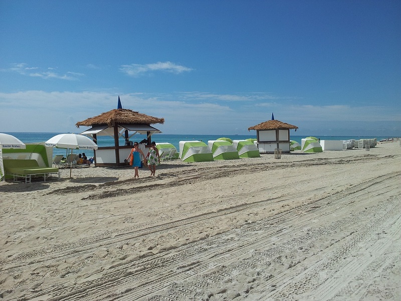 miami travel tips beach laws