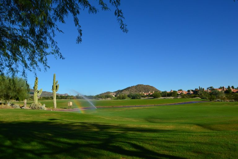 Scottsdale Golf Courses: 9 Must-Play Spots in Arizona