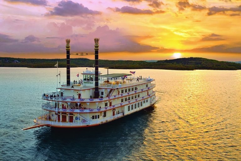 Branson Dinner Shows Dining And Entertainment For The Family Branson dinner shows dining and entertainment for the family