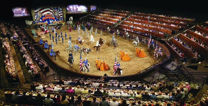 Branson Dinnershows Dineren En Amusement Voor De Familie Great Journey