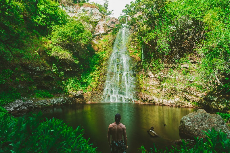 top maui waterfalls hike vacation