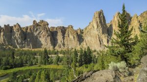 smith rock state park family hikes