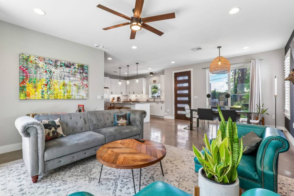 Austin downtown home for rent with chef's kitchen